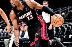 包含转折点迈阿密热火手感冰凉，NBA常规赛今晚攻防权衡，信心回归，心理建设被强调的词条-竟博电竞