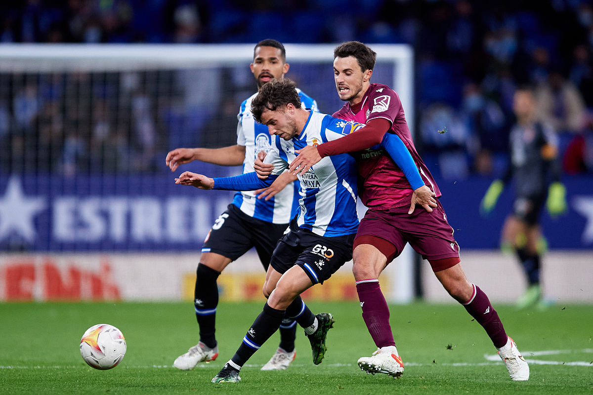 竟博体育电竞 -包含赛地聚焦：欧超杯窗口期热度飙升，底特律活塞伤情更新，悬念犹存，纪律约束更严格的词条